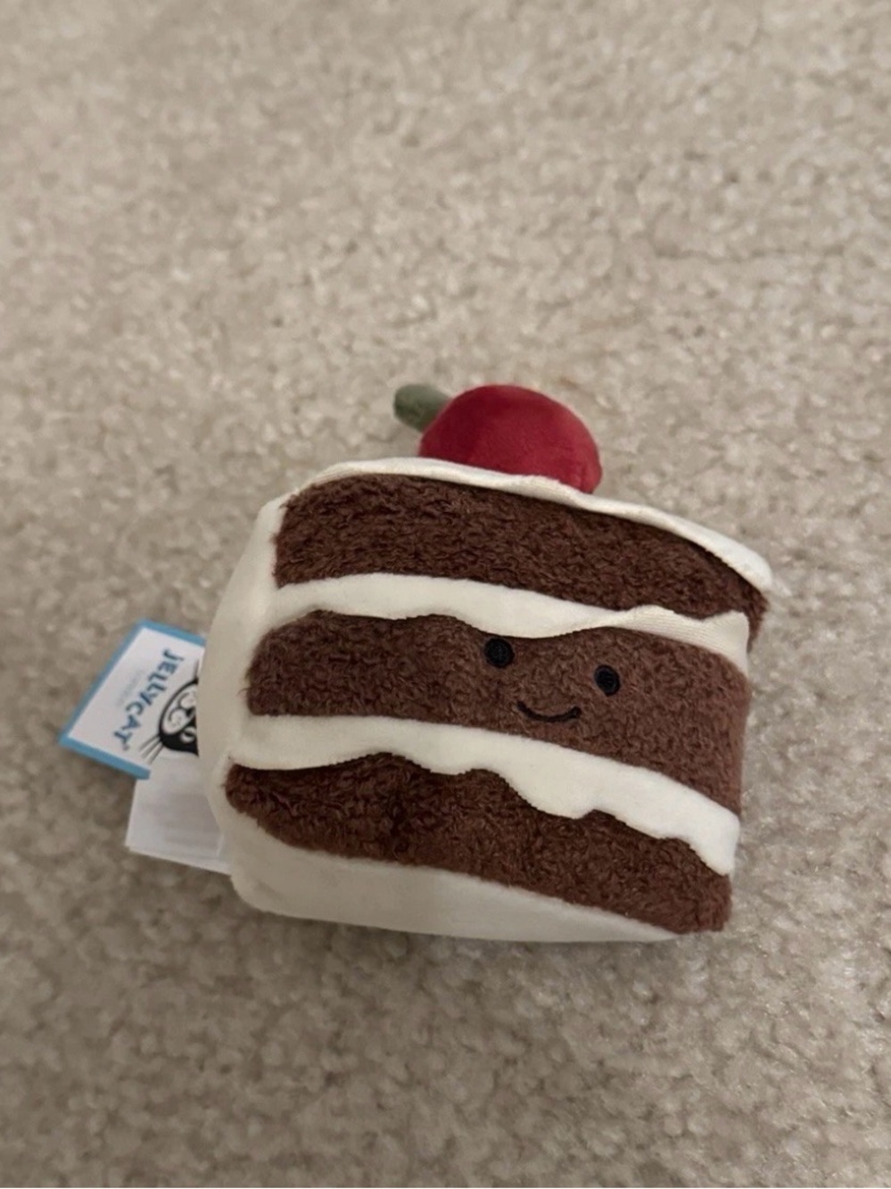 Jellycat Pretty Patisserie Gateaux Chocolate Cake Plush Cherry NWT